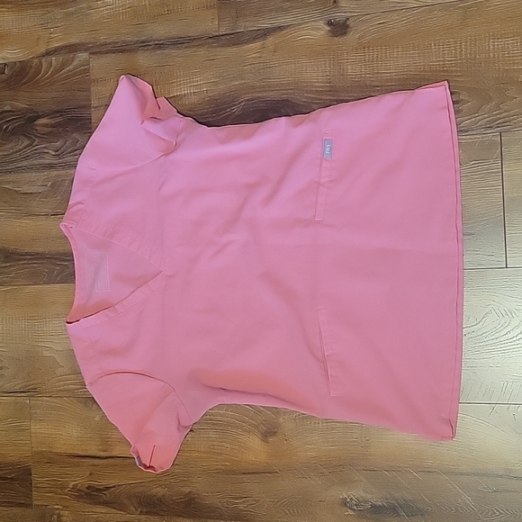 Figs Tops - Figs top